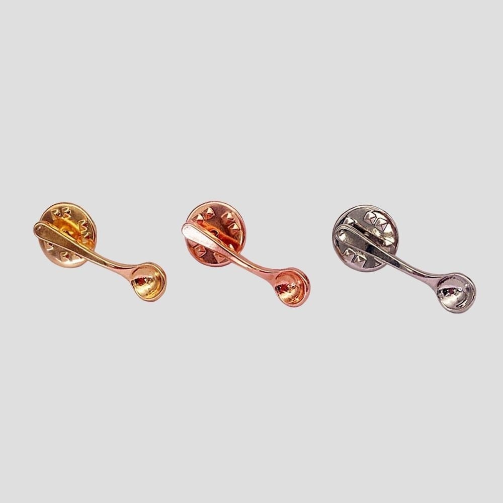 おしゃれでかわいいデザインのスプーン型ブローチ。小さくてクリ - Vintage Collectible Spoons のレビューと価格