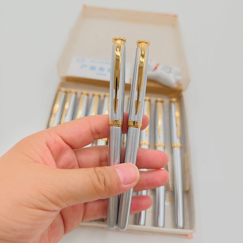 格安販売 ウィングスン 20 シルバー万年筆 オールスチール - Vintage Collectible Pens のレビューと価格